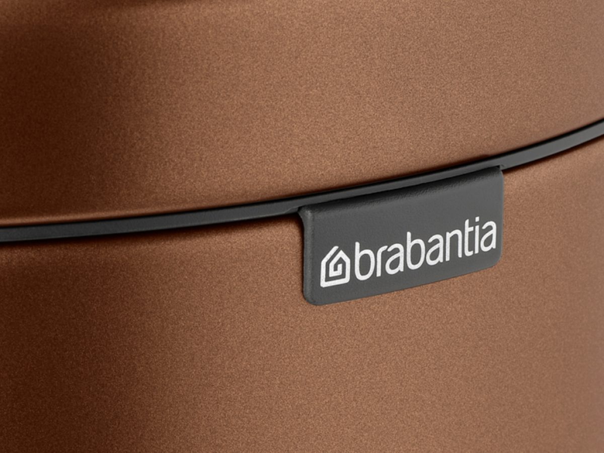 Brabantia logo op prullenbak